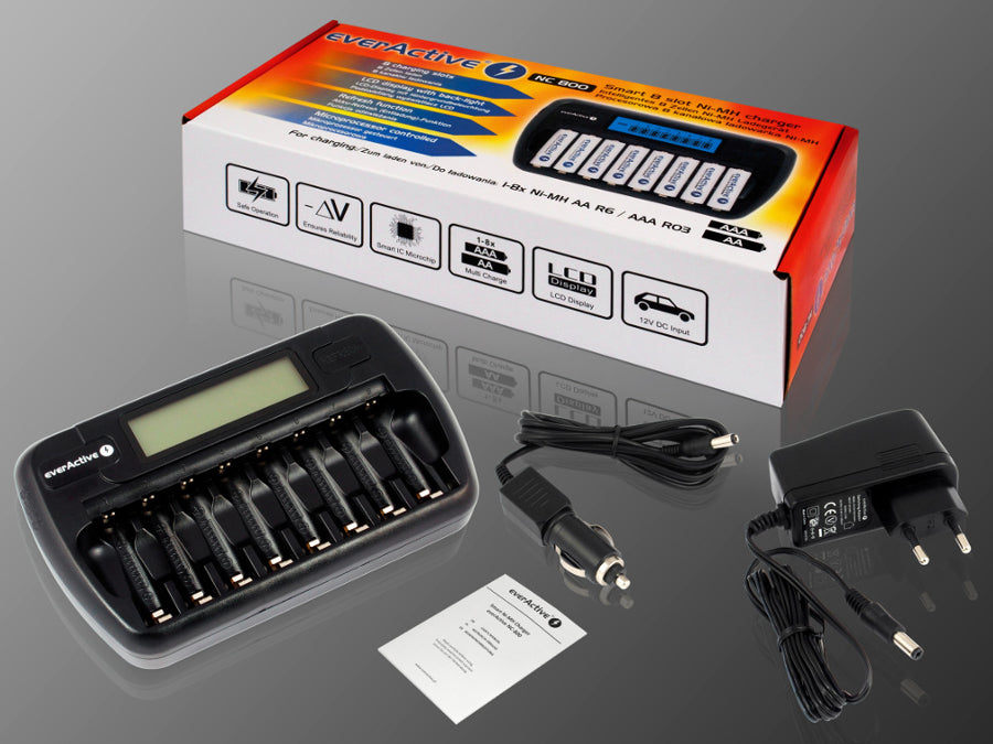 EverActive NC-800 professzionális akkumulátortöltő 8 akkumulátorral