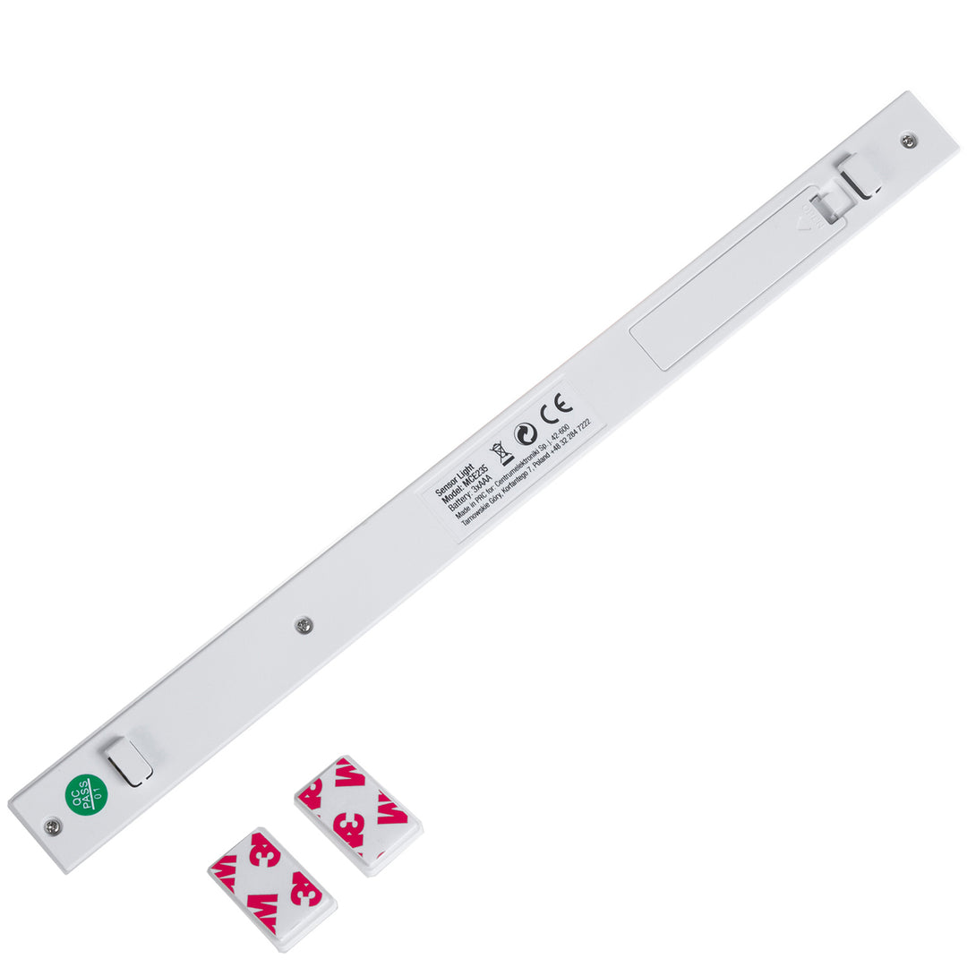 LED lámpa mozgásérzékelővel Maclean MCE235, horog, hőmérséklet 4000K, hatótávolság 3m, 3xAA, ON/OFF/AUTO2 mozgó pir