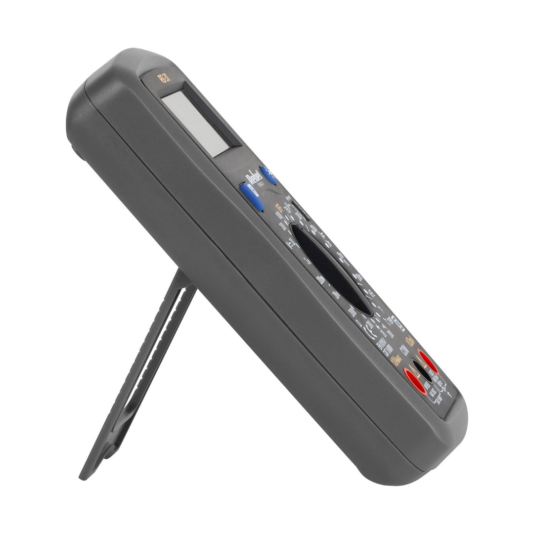 A Rebel Tools RB-30D univerzális mérőműszer mérőkábeleket tartalmaz