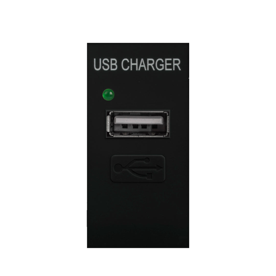Maclean USB aljzat töltővel, egyszeres, 1A, fekete, MCE727B