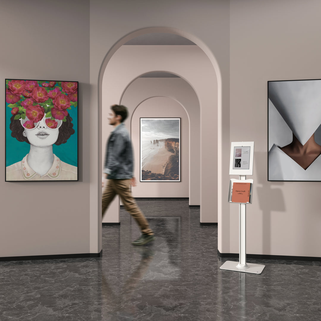 Maclean táblagép reklámállvány, padlóra rögzíthető, 9,7"-11", iPad/iPad Air/iPad Pro, Samsung Galaxy Tab A/Tab A7/Tab S6 Lite, MC-476W