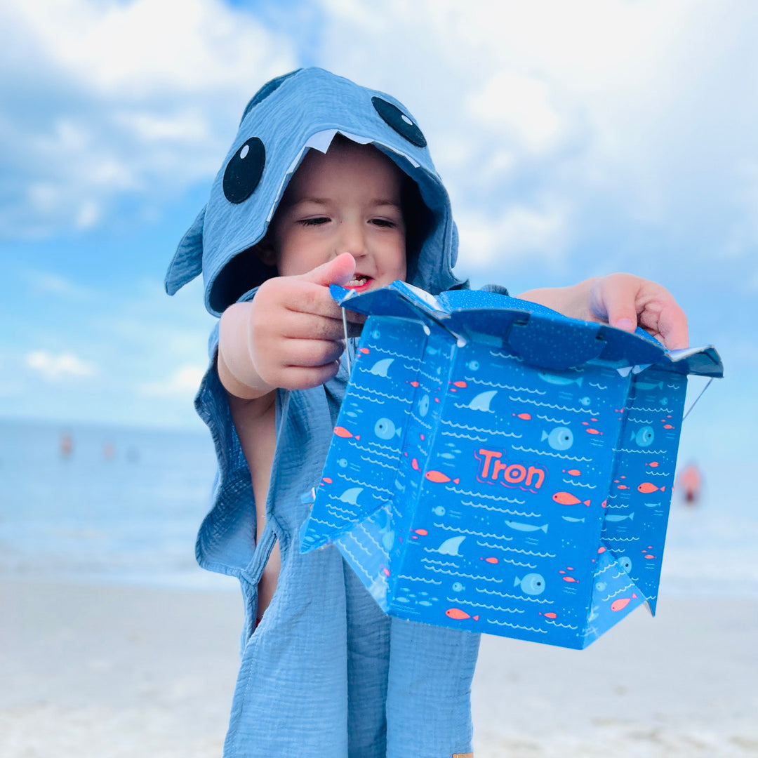 Eldobható gyermek bili, 30 kg nyomást bír el, könnyen használható, felszívja a folyadékokat és megszünteti a szagokat, design: hal.