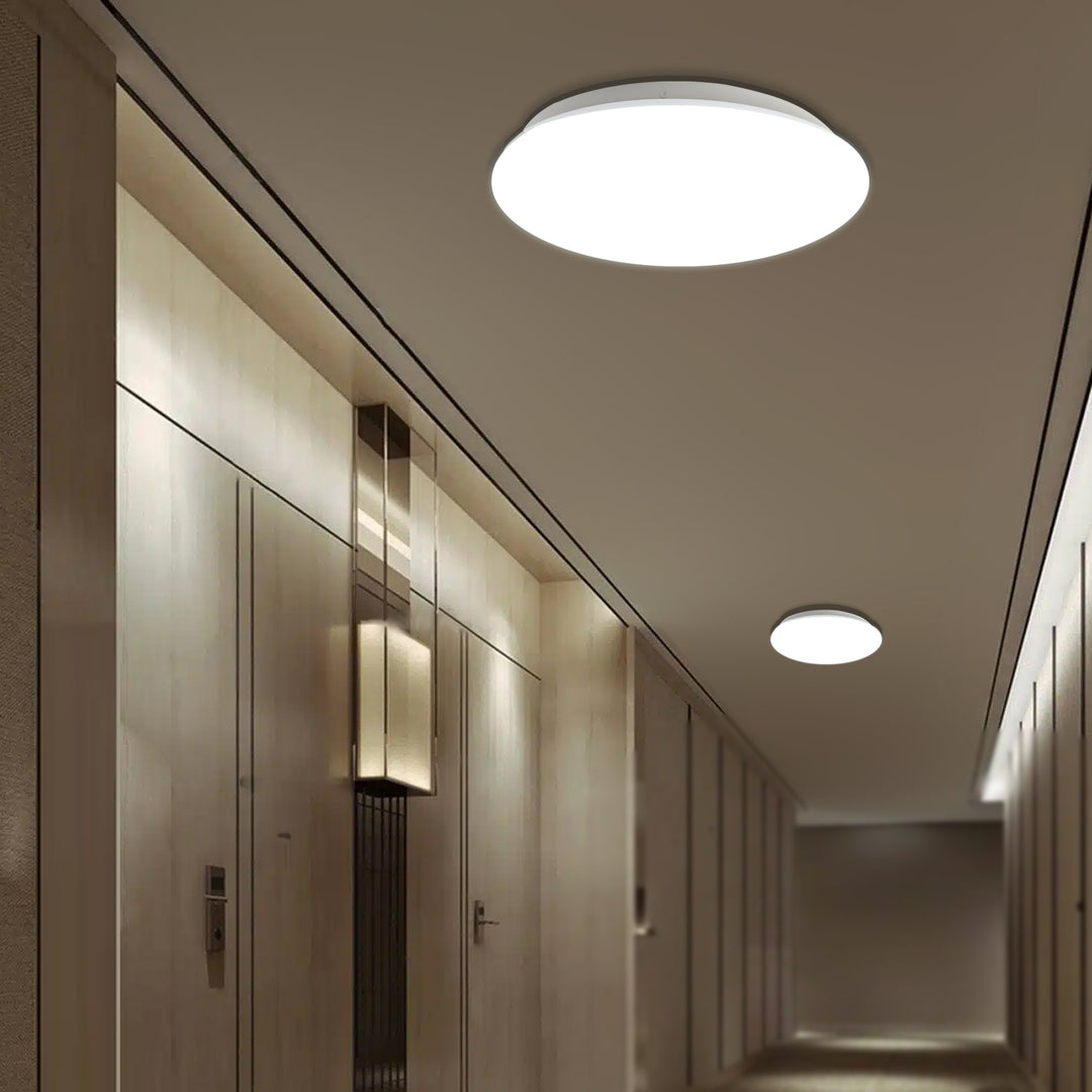 Maclean mennyezeti LED érzékelős lámpa, mikrohullámú érzékelő 5.8GHz, 4000K, 12W, 950lm, IP44, MCE347