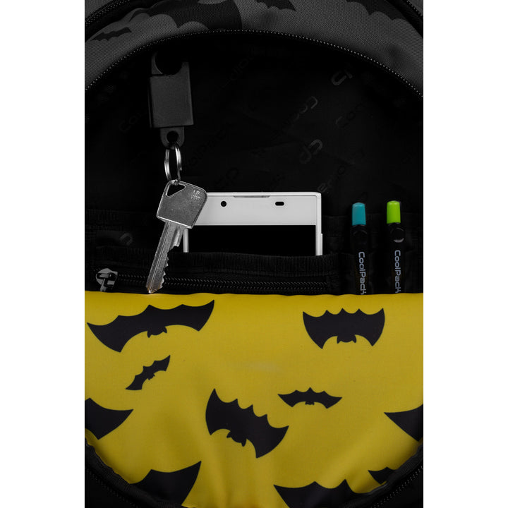 CoolPack Darker Night ifjúsági hátizsák, tágas, kényelmes F029680