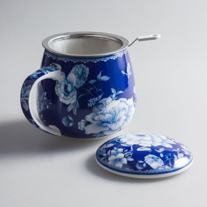 Korlátozott példányszámú csontporcelán művészi mintákkal ajándékba