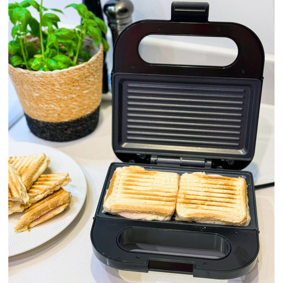Szendvicspirító grillsütő 750W Blaupunkt SMS501