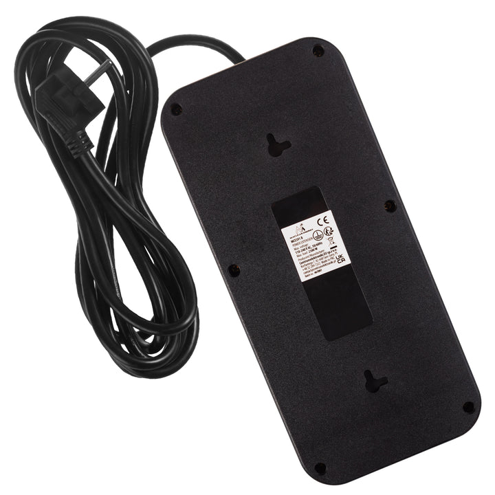 Maclean konnektor, 6 csatlakozós hosszabbító kábel + 4xUSB, 110-240V AC 50/60Hz, 2.1A max 2500W, 3m, fekete, MCE391 B