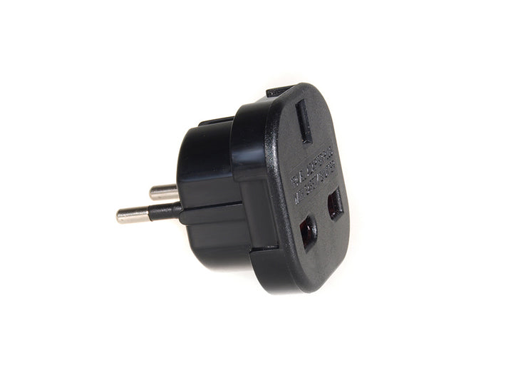 Egyesült Királyságból EU-ba adapter Maclean modell - MCE72