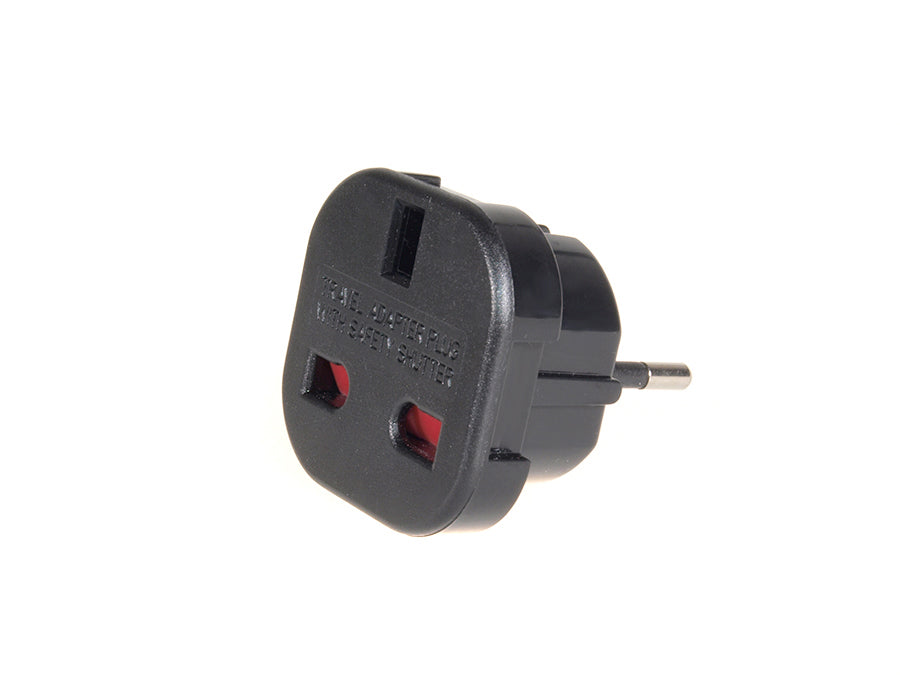 Egyesült Királyságból EU-ba adapter Maclean modell - MCE72