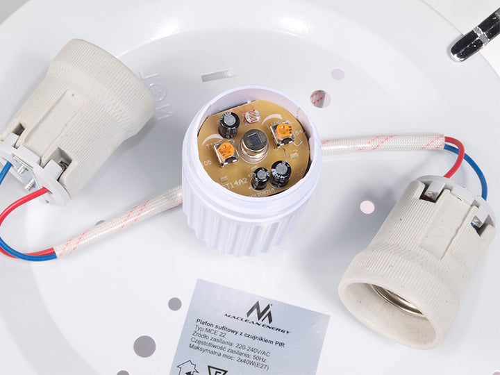 Mennyezeti mennyezet érzékelővel Maclean Energy MCE22 lámpa 2x40w E27