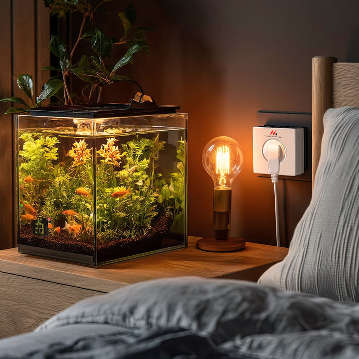 Programozható digitális időzítő Schuko 3600W max 156 program Maclean Energy MCE30