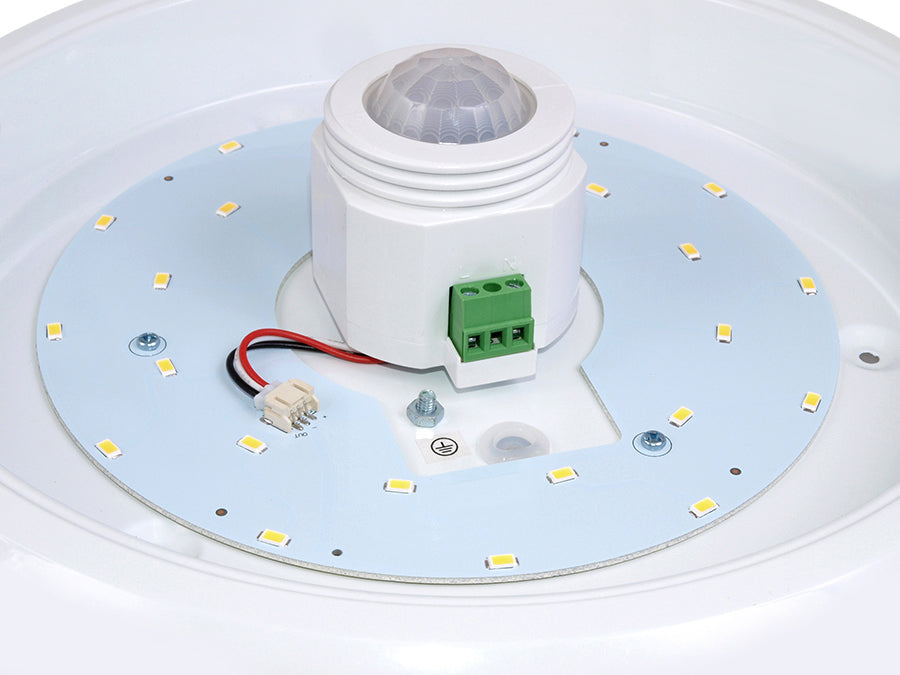 LED mennyezeti lámpa 12W áram érzékelővel és vészhelyzeti tápegységgel Maclean Energy MCE131 ACU 6m
