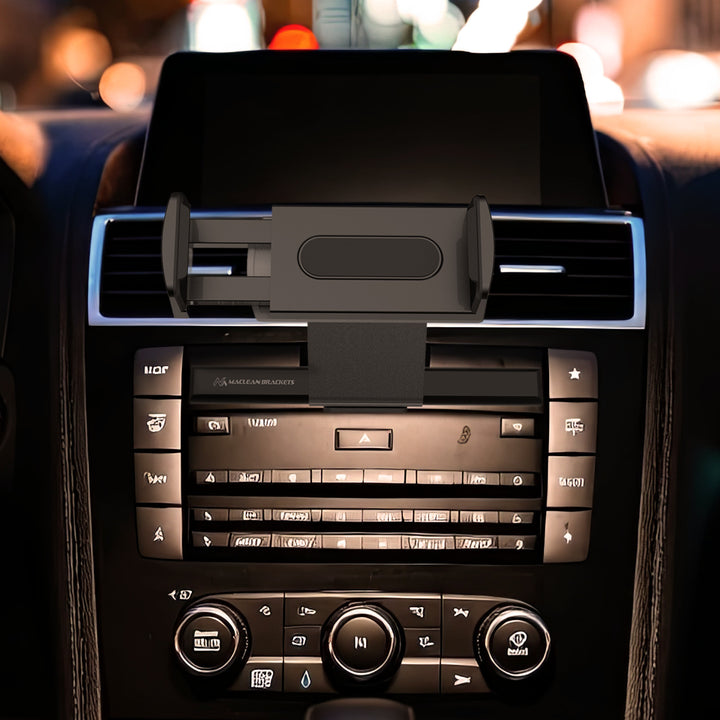 Univerzális tartó a mobiltelefonokhoz, és könnyen telepíthető a CD-nyílásba szinte minden autóban