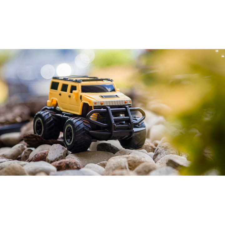 Mini távvezérelt autós SUV a QUER ZAB0112-nél