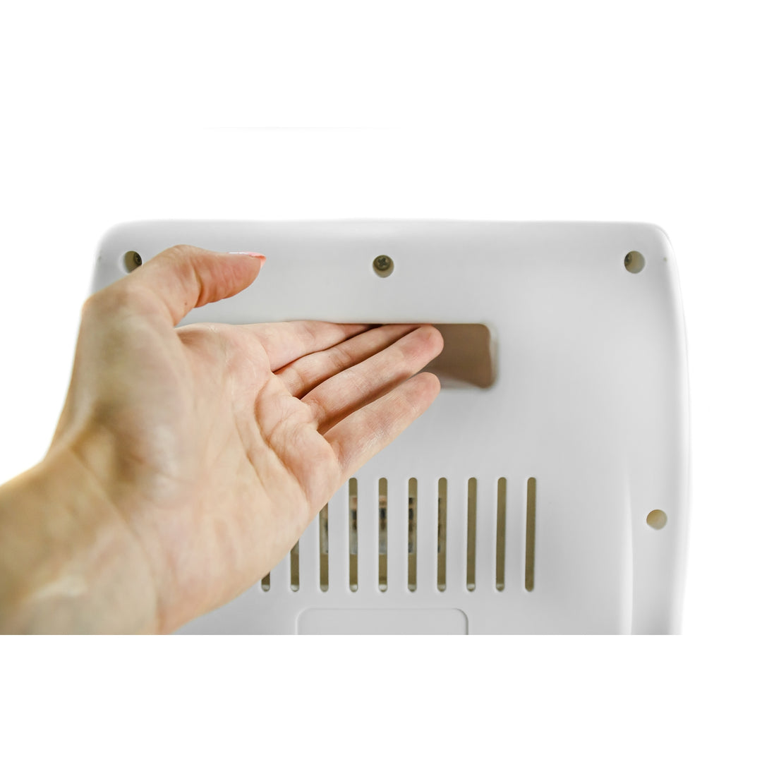 HALOGÉN QUARTZ FŰTÉS ADLER AD 7709 A FESTÉK MINŐSÉGE