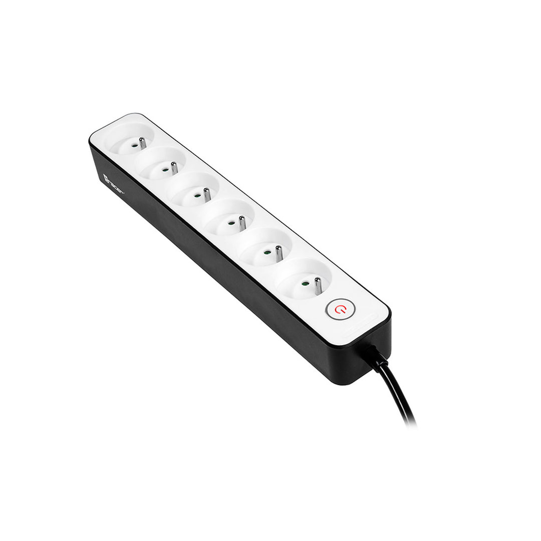 TRACER Zebra 1,5 m-es 6 csatlakozós konnektoros konnektor túlfeszültségvédővel