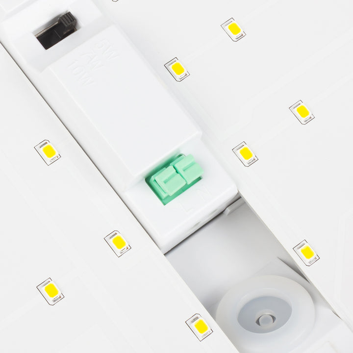 Maclean LED-lámpa, házszámmal, alkonyatérzékelővel, fehér, max. 10 W, IP65, semleges szín (4000 K), max. 1000 lm, MCE292 W