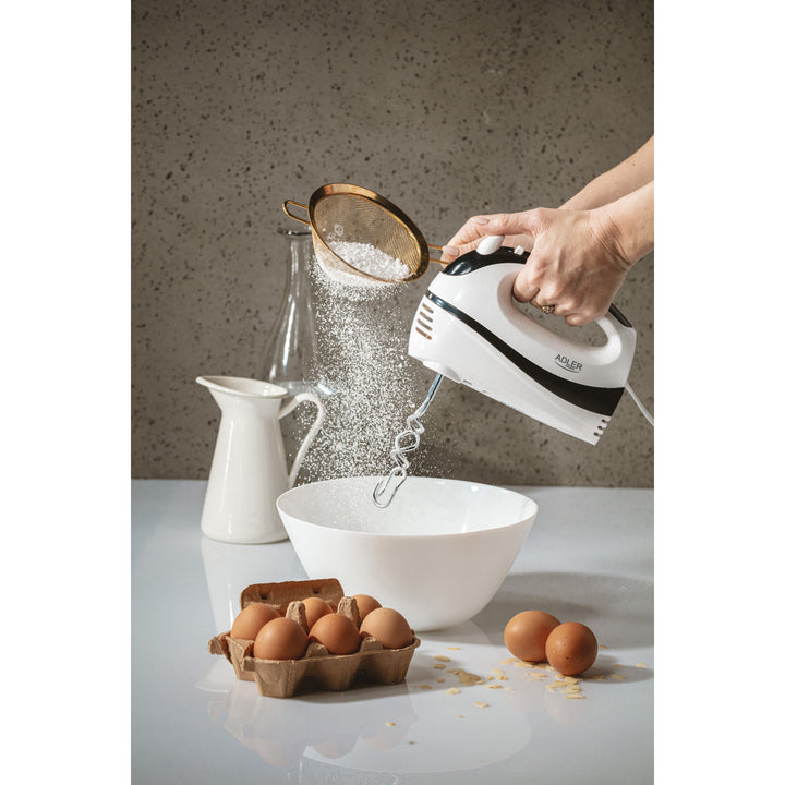 Adler konyhai keverőgép, 300 W teljesítmény, 5 sebességfokozat, Turbo funkció, AD 4205 b