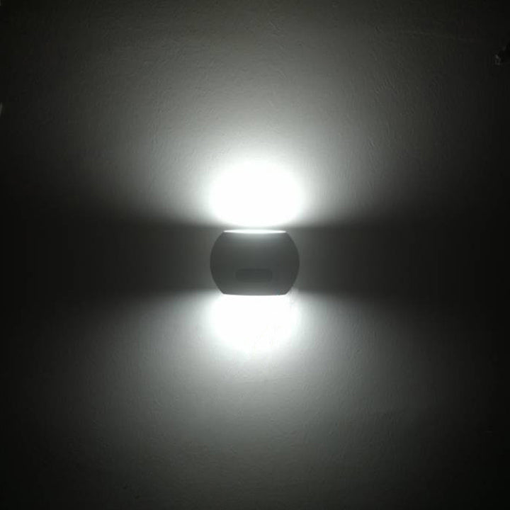 Maclean Energy MCE366 - PC+ALU, 20W (1600lm) semleges fehér 4000K IP65 szürke LED fali lámpa PIR érzékelővel