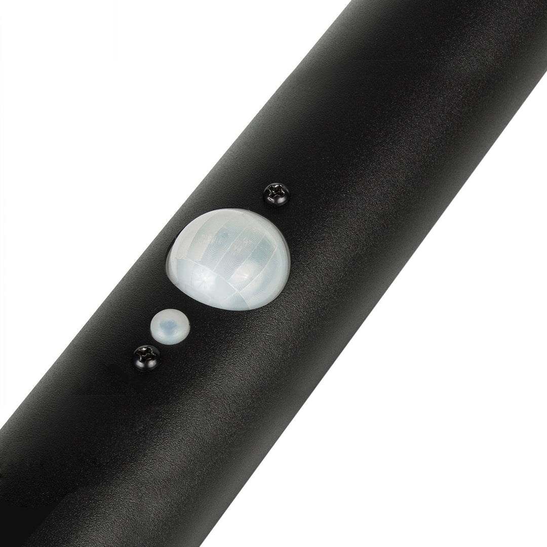 Maclean napelemes LED érzékelő lámpa, fekete, IP44, 3 fénymód, Li-ion 18650 3.7V 1200 mAh akkumulátor, dugaszolható, MCE465 B
