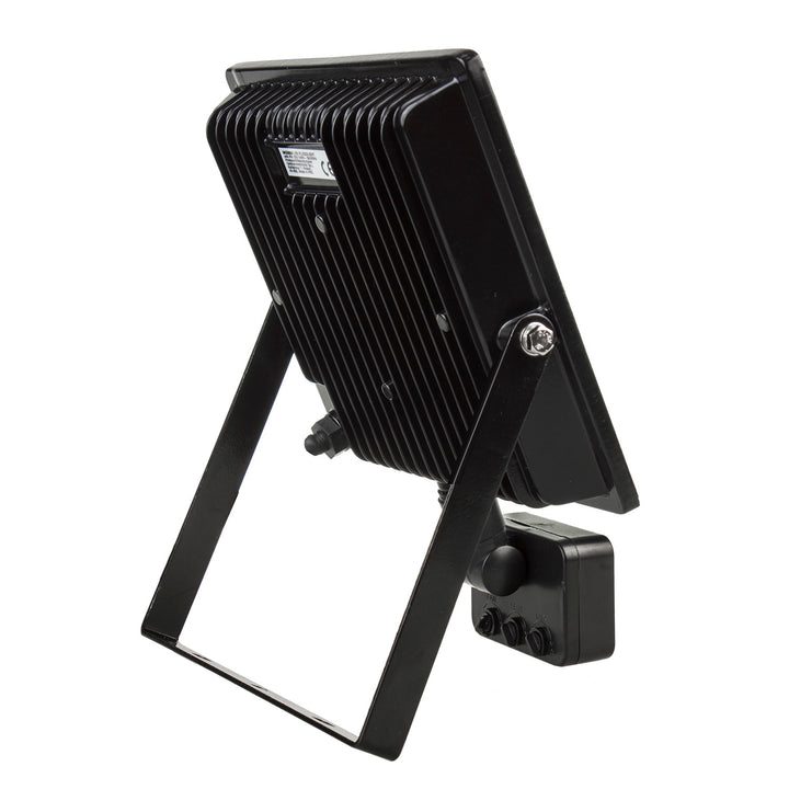 LED-es reflektor Maclean mozgásérzékelővel, vékony 50W, 4000lm, meleg fehér (3000K), IP44, MCE650 WW PIR
