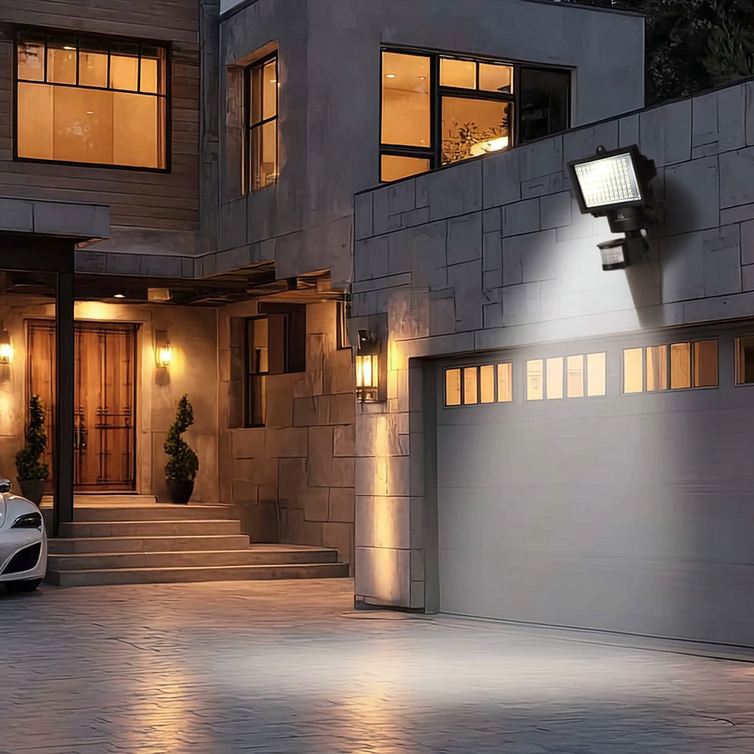 Napelemes LED reflektor mozgásérzékelővel Maclean Energy IP44, 6W, 360lm, 6000K hideg fehér, Li-ion újratölthető akkumulátor 2400 mAh, 5.5V DC MCE442