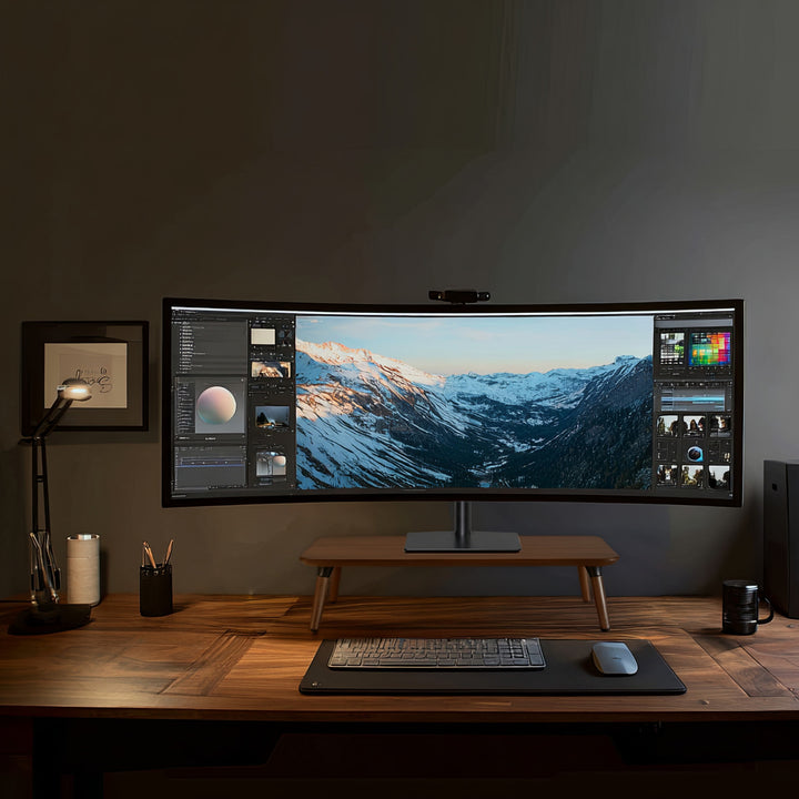 Maclean fa monitor / laptop állvány, (500x240x120mm), fekete dió színű, max. 20kg, MC-930