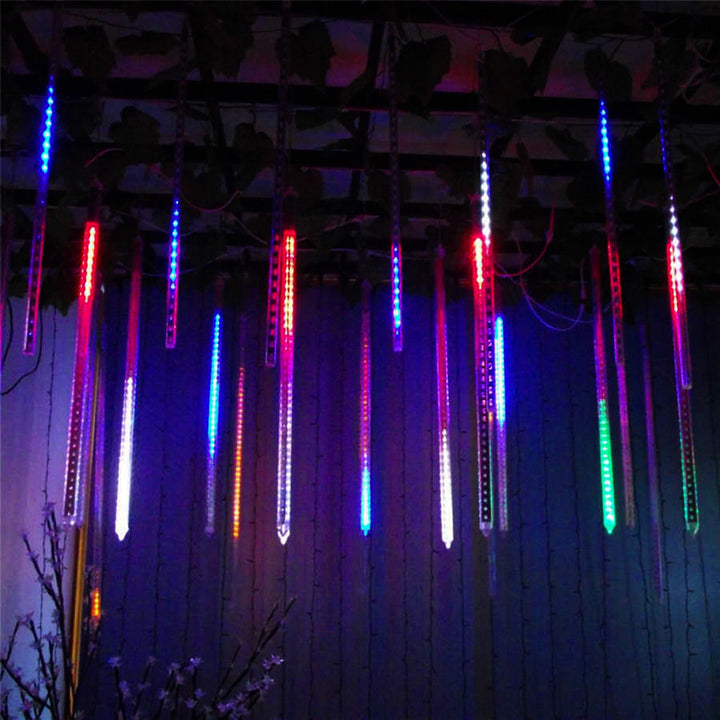 Maclean napelemes LED világítás, 2,4 m hosszú, 144 LED, 8 RGB jégcsap, leeső jégcsap üzemmód, Li 800mAh akkumulátor, MCE412