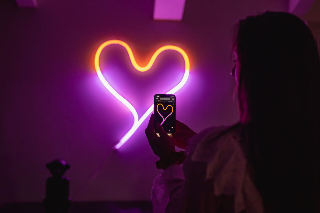 Rugalmas cső smart Twinkly Flex RGB 2m - 2. generáció