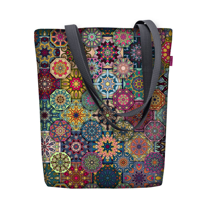 Vászon válltáska, cipzáras záródás, méretek: 36x40 cm, Valencia nyomtatott mintázat