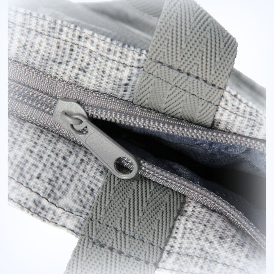 Vászon válltáska, cipzárral záródó, méretei 36x40 cm, kert mintás