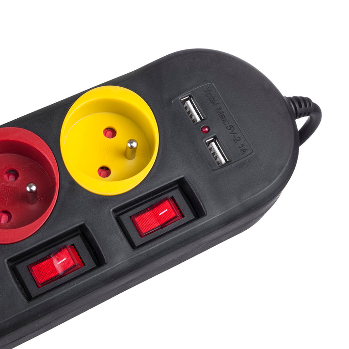 Maclean hálózati szalag, 4 csatlakozós hosszabbító kábel + 2xUSB, kapcsolókkal, 250VAC/10A, 2.1A 5V, 1.5m, fekete, MCE229 B