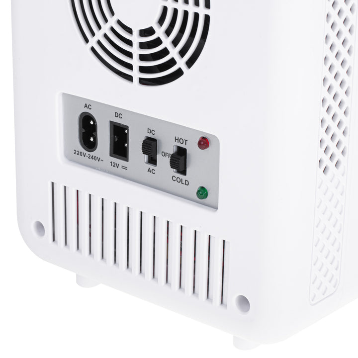 Hordozható mini hűtőszekrény tükörrel 4L Adler AD 8085 - hűt és fűt