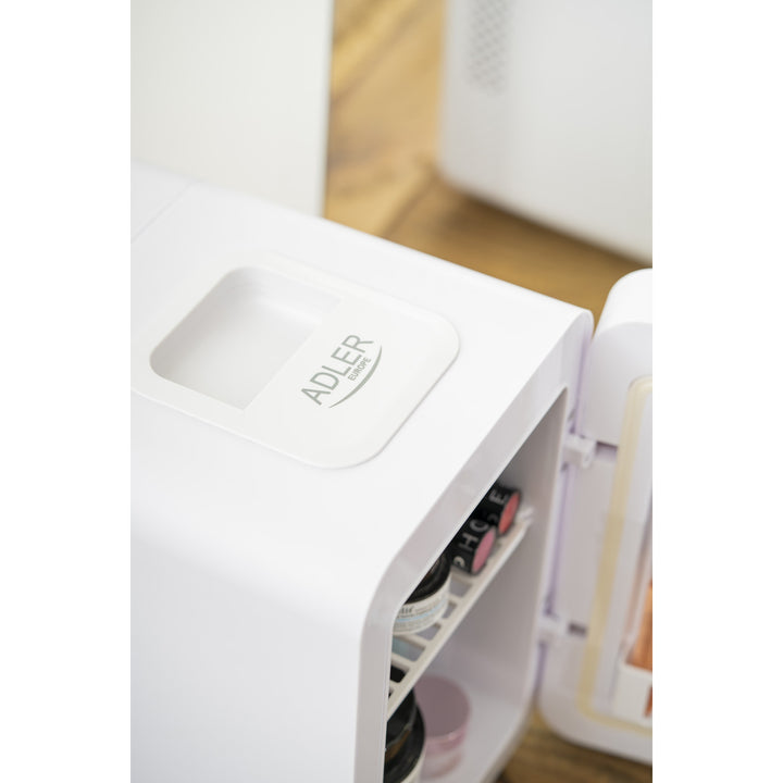 Hordozható mini hűtőszekrény tükörrel 4L Adler AD 8085 - hűt és fűt