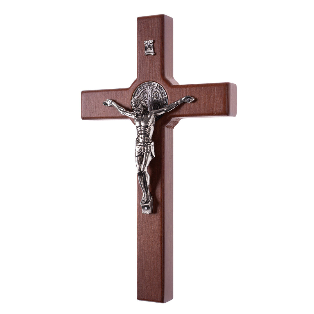 Fából készült Szent Benedek kereszt, bronz pasquéval 18x10x1.8cm