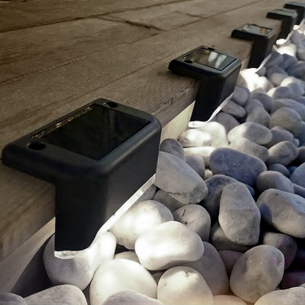 4x Maclean napelemes LED-es lépcsőfény IP44, 4000K, Ni-MH 100 mAh, 80x45x45mm, szürkületérzékelő MCE319