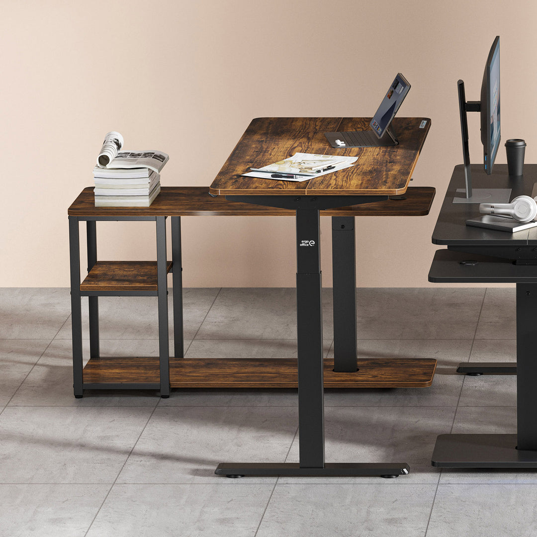 Ergo Office elektromos állítható magasságú íróasztal, max. 121 cm, max. 70 kg, asztallappal és polcokkal, állva és ülve, rusztikus barna, ER-450, 2 részes