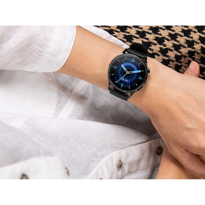 Tracer okosóra, Bluetooth 5.2, 1,3"-os érintőképernyő, 70 sportolási mód, SM7 GP+ Line