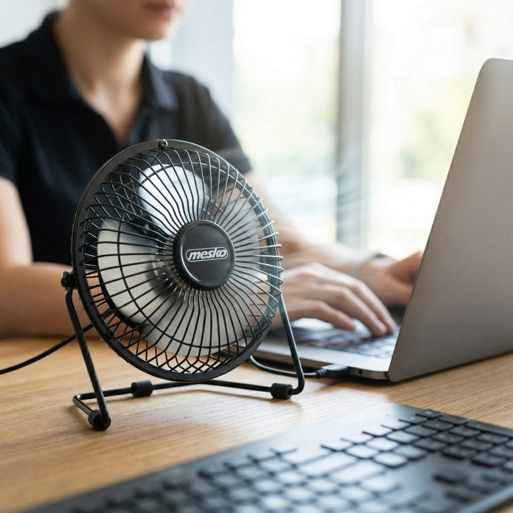 Mesko asztali ventilátor, 15 cm átmérőjű, USB-ről táplált, függőleges oszcillációval, MS 7322