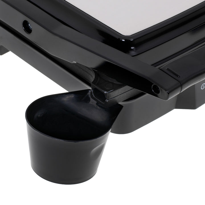 Camry elektromos grill, nagy felület 28x23 cm, hőmérséklet-szabályozás, maximális teljesítmény 2500 W, CR 3053