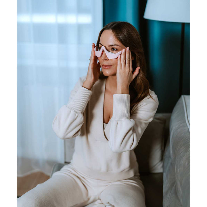 Szemkörnyék masszírozó, 2 üzemmód, 3 intenzitási szint, IllumiEyes Therapy