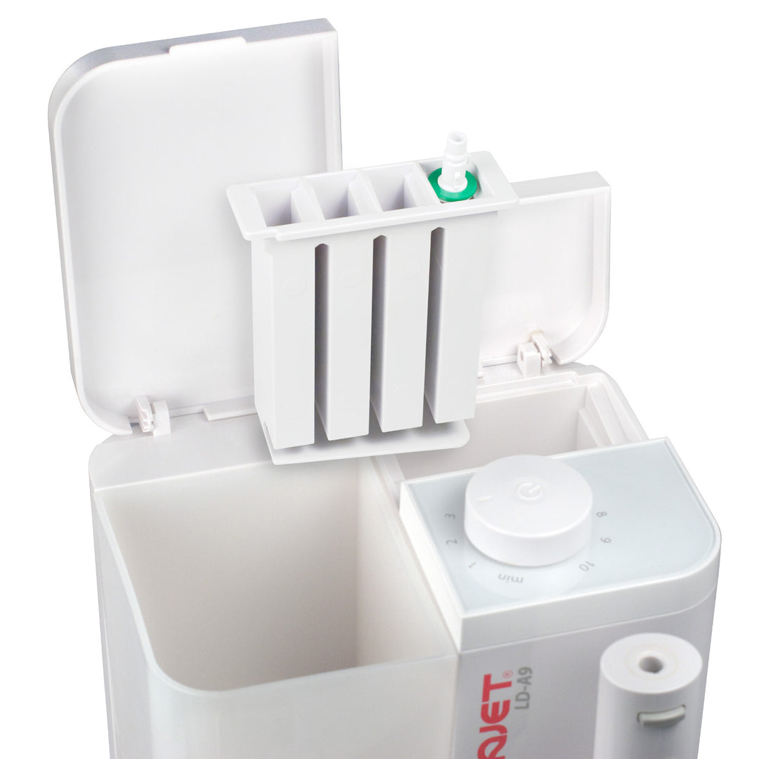 Aquajet irrigátor, elektronikus vezérlés, 500 ml-es tartály, 4 tipp, LD-A9