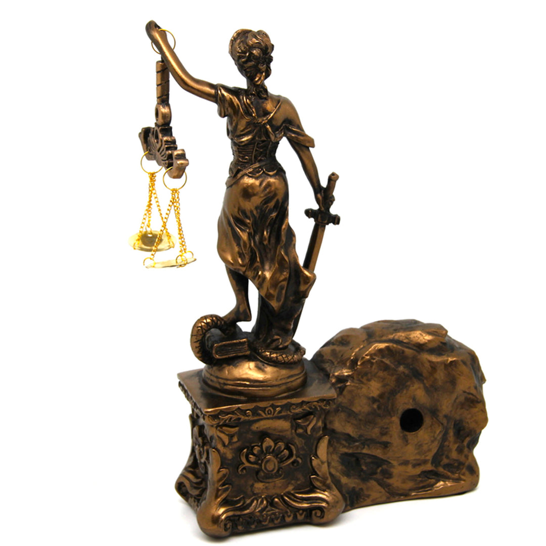 Themisz figura mérleggel és karddal, óra, bronz díszítés, Isabella királynő