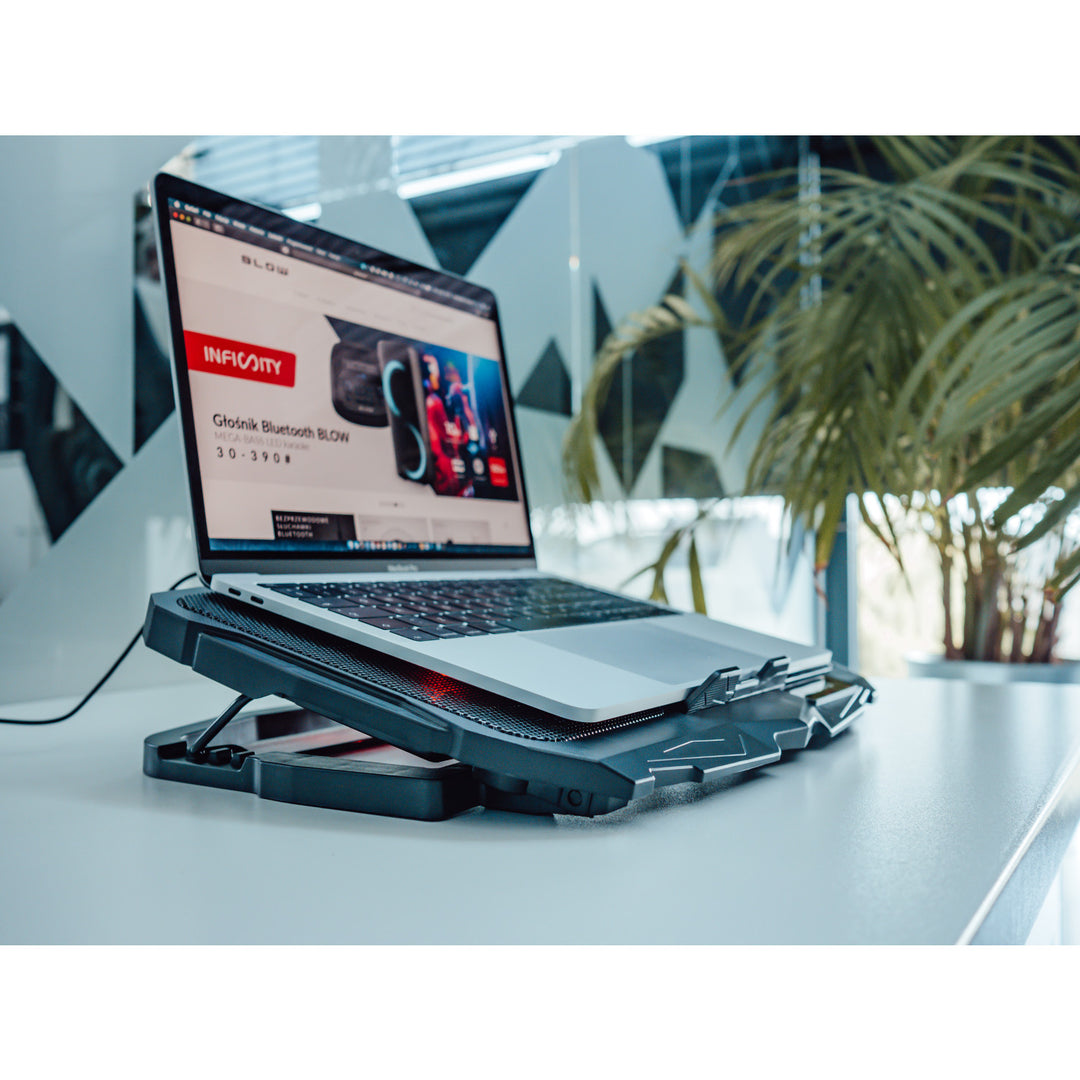 Blow Hurricane laptop hűtőállvány, négy ventilátor, piros megvilágítás, beépített USB hub