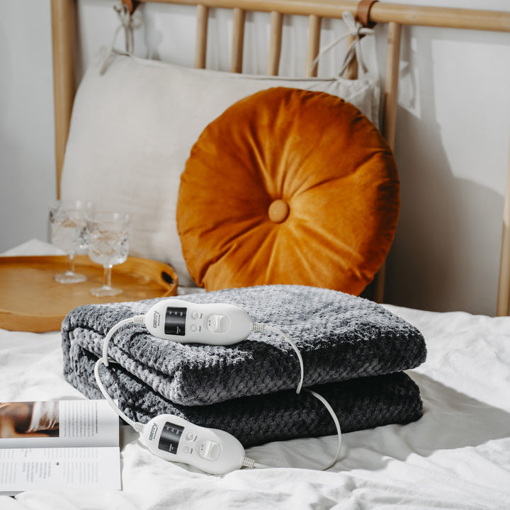 Camry elektromos takaró, 2 személyre, méretek 150x160cm, 8 fűtési fokozat, teljesítmény 2 x 60W, szürke, CR 7417