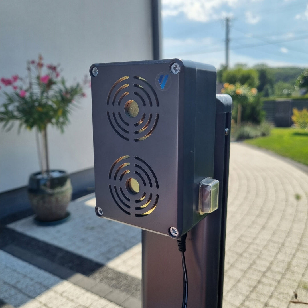 Rágcsálóriasztó, nyest, patkány, egérriasztó Viano, energiatakarékos ultrahangos generátor, IP65, Waterpro