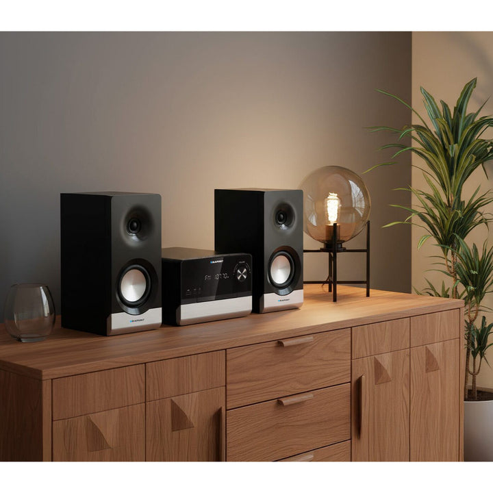 Blaupunkt Mikrofon, CD, USB, FM rádió, Bluetooth, távirányító, óra ébresztő funkcióval, MS40.2BT