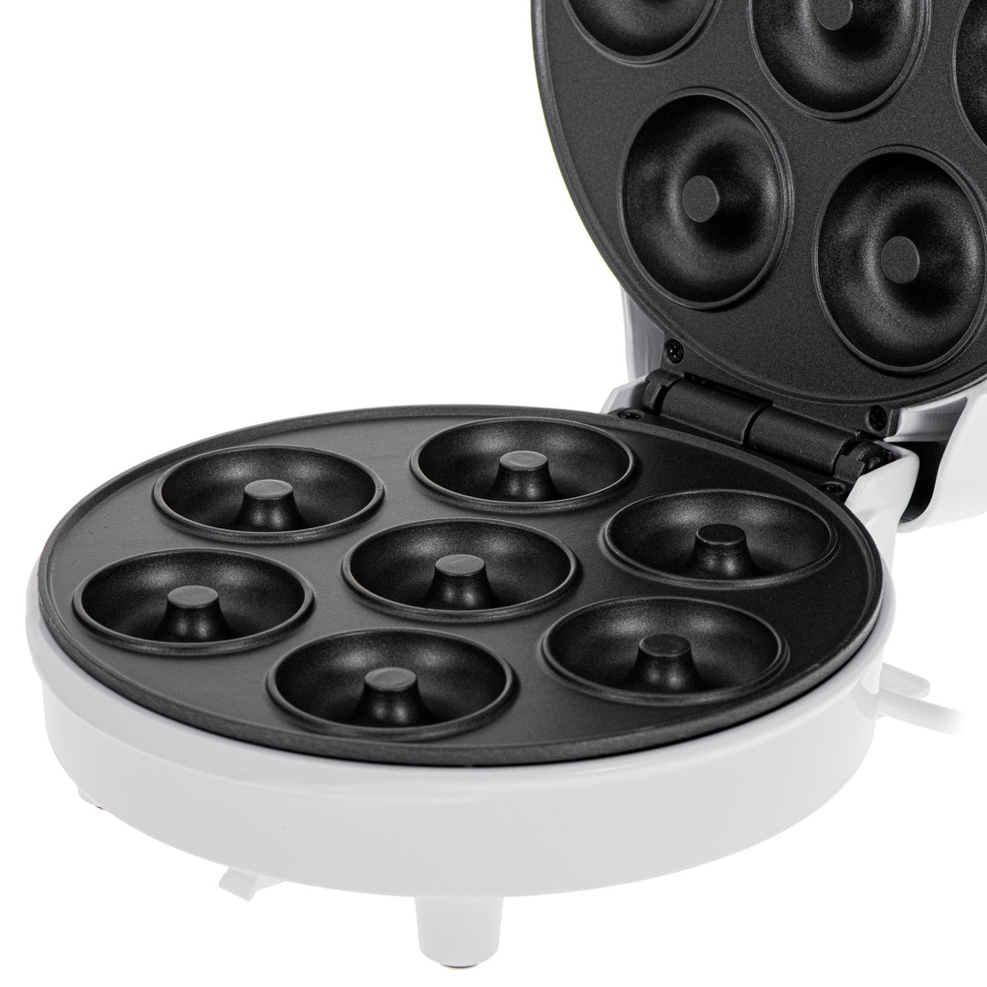 Adler fánksütő, 7 fánkhoz, tapadásmentes bevonattal, fehér, 1500W, AD 3075