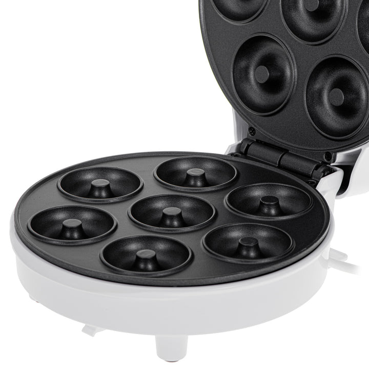 Adler fánksütő, 7 fánkhoz, tapadásmentes bevonattal, fehér, 1500W, AD 3075