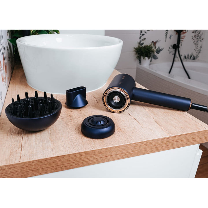 Concept ProfiCare hajszárító, BLDC motor, mágneses tartozékok, olajterápiás funkció, gyermekmód, hideg mód funkció, VV8100